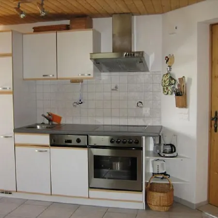 Er Liung - Für Max. 3 Personen *