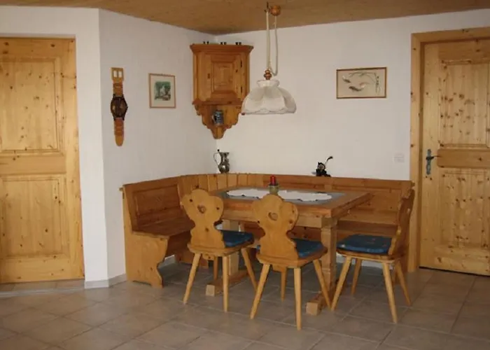 Er Liung - Fuer Max. 3 Personen * Falera